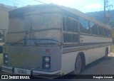 Ônibus Particulares 410 na cidade de Varre-Sai, Rio de Janeiro, Brasil, por Douglas Amaral. Número da foto: #:id.