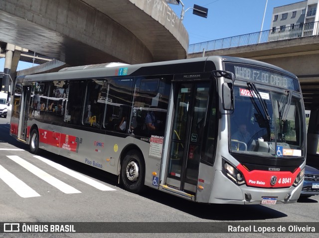 Express Transportes Urbanos Ltda 4 8041 na cidade de São Paulo, São Paulo, Brasil, por Rafael Lopes de Oliveira. Número da foto: #12865112.