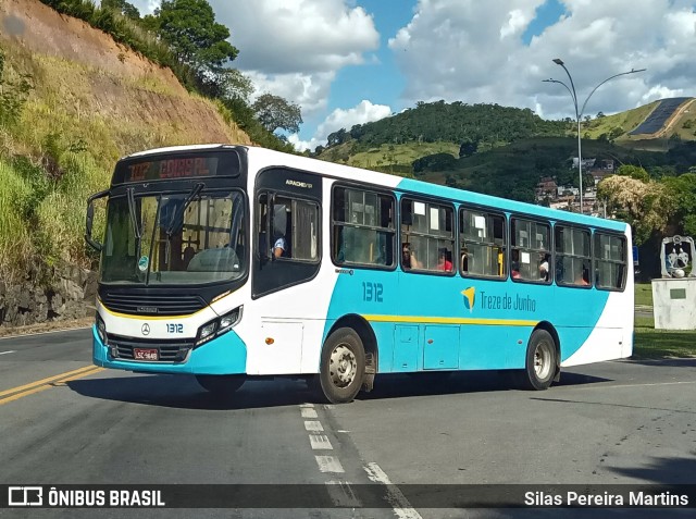 Viação Treze de Junho 1312 na cidade de Além Paraíba, Minas Gerais, Brasil, por Silas Pereira Martins. Número da foto: #12865351.