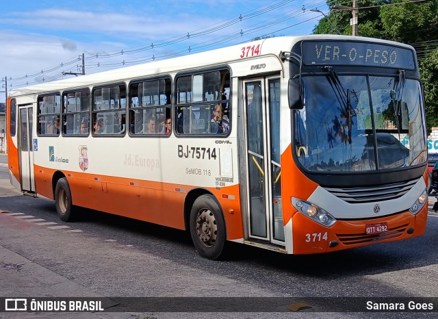 Via Loc BJ-75714 na cidade de Belém, Pará, Brasil, por Samara Goes. Número da foto: #12865007.