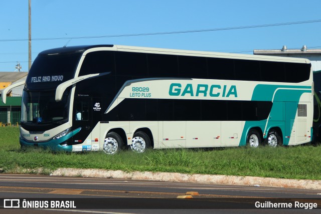Viação Garcia 88029 na cidade de Cascavel, Paraná, Brasil, por Guilherme Rogge. Número da foto: #12864060.