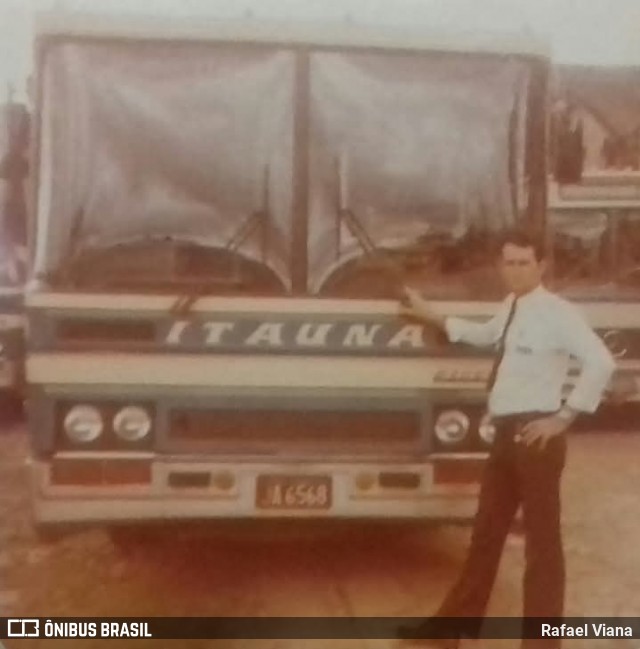 Viação Itaúna 440 na cidade de Itaúna, Minas Gerais, Brasil, por Rafael Viana. Número da foto: #12863846.