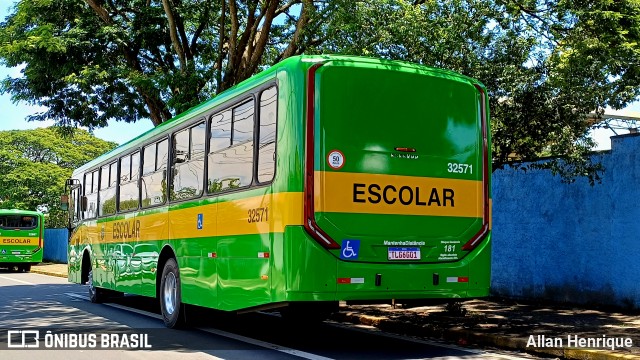 Transportes Capellini 32571 na cidade de Paulínia, São Paulo, Brasil, por Allan Henrique. Número da foto: #12866443.