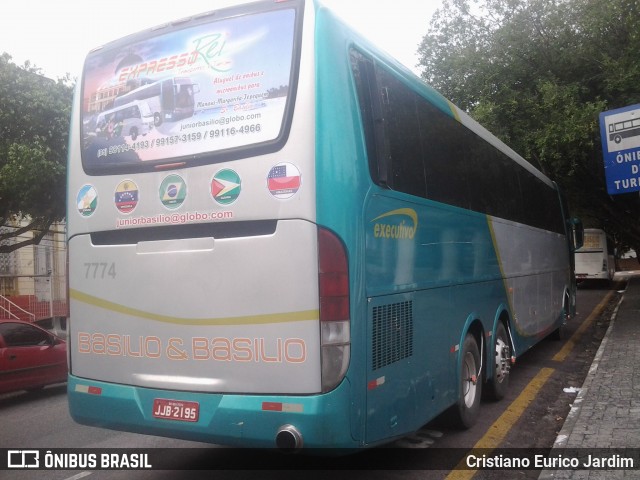 Basilio e Basilio 7774 na cidade de Manaus, Amazonas, Brasil, por Cristiano Eurico Jardim. Número da foto: #12868811.