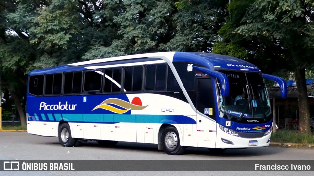 Piccolotur Transportes Turísticos 15401 na cidade de São Paulo, São Paulo, Brasil, por Francisco Ivano. Número da foto: #12866897.
