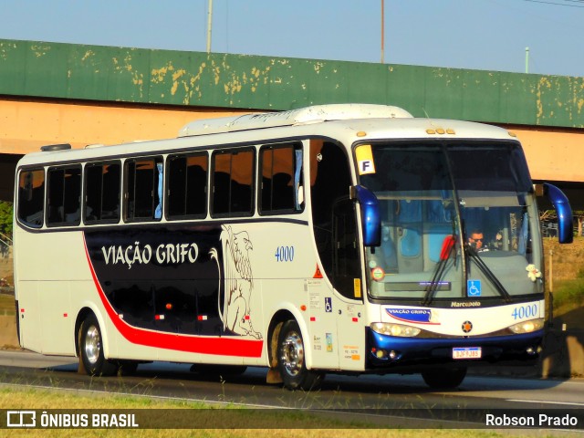 Viação Grifo 4000 na cidade de São José dos Campos, São Paulo, Brasil, por Robson Prado. Número da foto: #12866824.