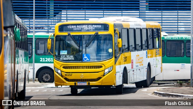 Plataforma Transportes 31157 na cidade de Salvador, Bahia, Brasil, por Flash Clicks. Número da foto: #12867741.