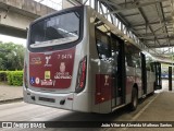 Transwolff Transportes e Turismo 7 8476 na cidade de São Paulo, São Paulo, Brasil, por João Vitor de Almeida Matheus Santos. Número da foto: #:id.