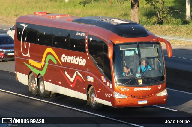 Gratidão Turismo 1316 na cidade de Canas, São Paulo, Brasil, por João Felipe. Número da foto: #12870114.
