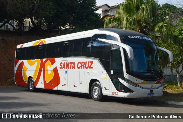 Viação Santa Cruz 1958 na cidade de Lambari, Minas Gerais, Brasil, por Guilherme Pedroso Alves. Número da foto: #12870261.
