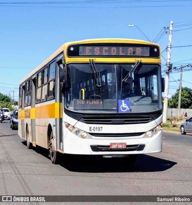Manos Transportes e Turismo E-0197 na cidade de Uberlândia, Minas Gerais, Brasil, por Samuel Ribeiro. Número da foto: #12871658.