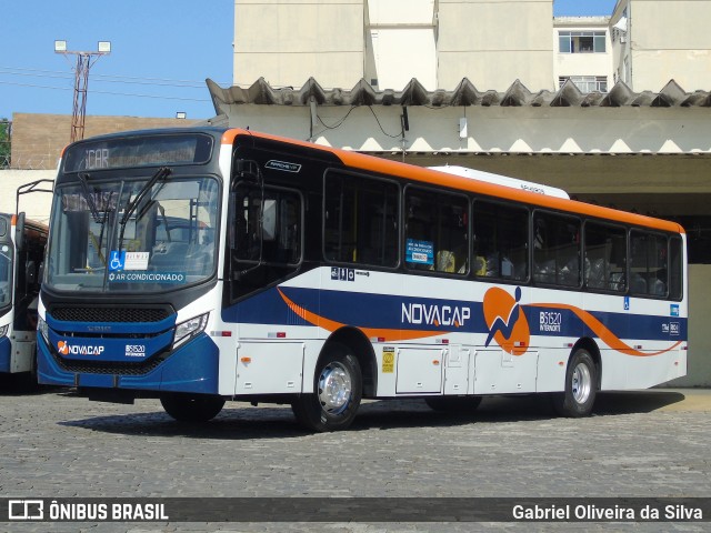 Viação Novacap B51520 na cidade de Rio de Janeiro, Rio de Janeiro, Brasil, por Gabriel Oliveira da Silva. Número da foto: #12873055.