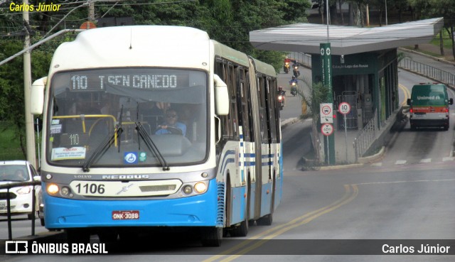 Metrobus 1106 na cidade de Goiânia, Goiás, Brasil, por Carlos Júnior. Número da foto: #12872534.
