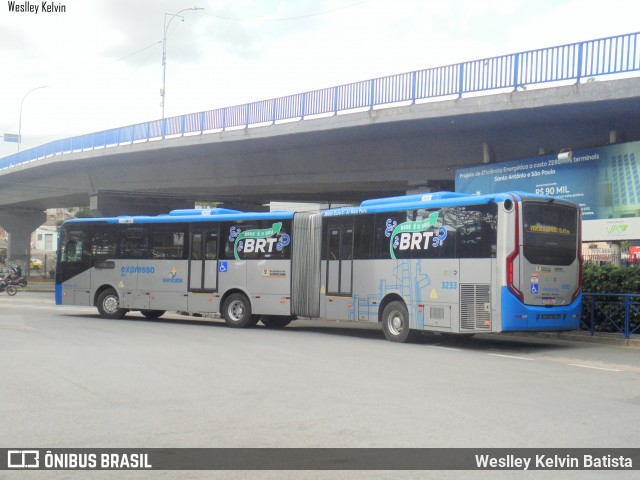 BRT Sorocaba Concessionária de Serviços Públicos SPE S/A 3233 na cidade de Sorocaba, São Paulo, Brasil, por Weslley Kelvin Batista. Número da foto: #12872246.