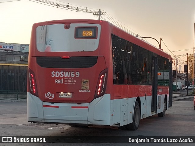 Voy Santiago SDSW69 na cidade de San Bernardo, Maipo, Metropolitana de Santiago, Chile, por Benjamín Tomás Lazo Acuña. Número da foto: #12873039.