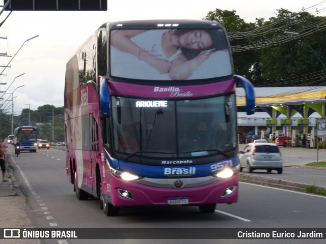 Basilio e Basilio 9571 na cidade de Manaus, Amazonas, Brasil, por Cristiano Eurico Jardim. Número da foto: #12871860.