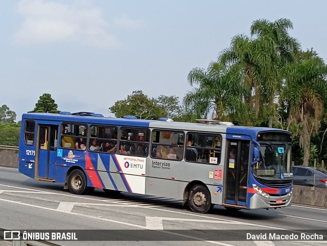 Auto Viação Bragança Metropolitana > Viação Raposo Tavares 12.171 na cidade de Cotia, São Paulo, Brasil, por David Macedo Rocha. Número da foto: #12925216.