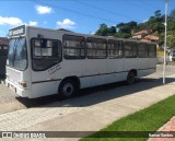 Ônibus Particulares  na cidade de Jiquiriçá, Bahia, Brasil, por Itamar Santos. Número da foto: #12925210.