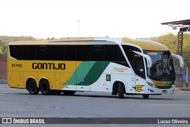 Empresa Gontijo de Transportes 19745 na cidade de Guarapari, Espírito Santo, Brasil, por Lucas Oliveira. Número da foto: #12948914.