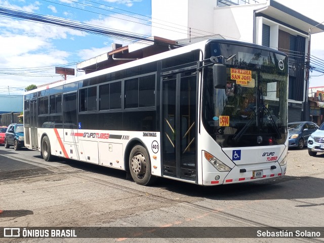 TUASA - Transportes Unidos Alajuelenses 401 na cidade de Heredia, Heredia, Heredia, Costa Rica, por Sebastián Solano. Número da foto: #12948664.