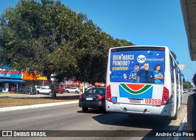 Transnacional Transportes Urbanos 08068 na cidade de Natal, Rio Grande do Norte, Brasil, por Andrés Cao Pires. Número da foto: #12948310.