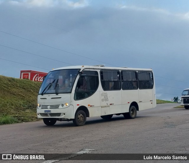 Ônibus Particulares ALJ-8C31 na cidade de Curitiba, Paraná, Brasil, por Luis Marcelo Santos. Número da foto: #12949764.