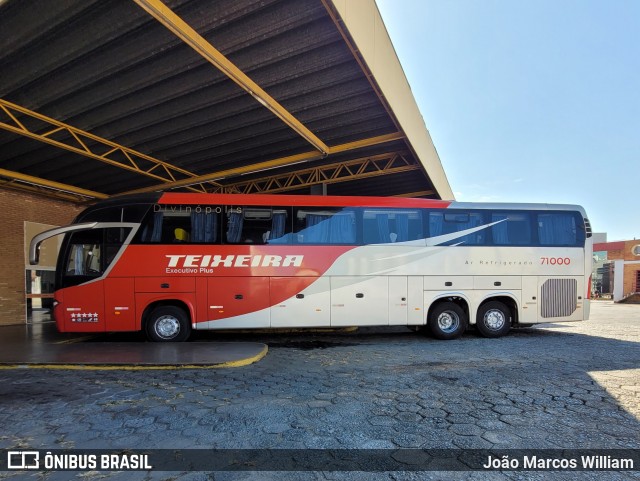 Empresa Irmãos Teixeira 71000 na cidade de Divinópolis, Minas Gerais, Brasil, por João Marcos William. Número da foto: #12951413.
