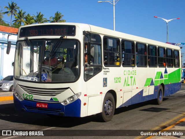 Cidade Alta Transportes 1.212 na cidade de Olinda, Pernambuco, Brasil, por Gustavo Felipe Melo. Número da foto: #12951161.