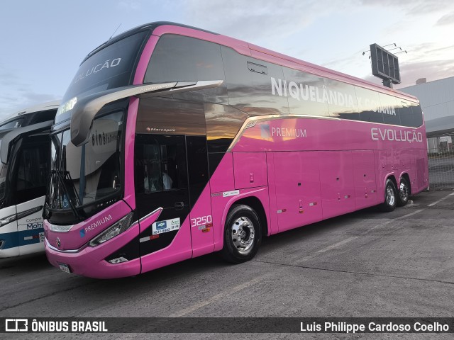 Evolução Transportes e Turismo 3250 na cidade de Goiás, Goiás, Brasil, por Luis Philippe Cardoso Coelho. Número da foto: #12951904.