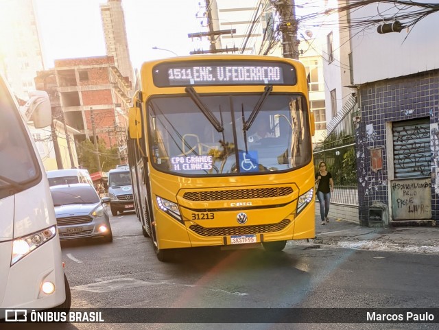 Plataforma Transportes 31213 na cidade de Salvador, Bahia, Brasil, por Marcos Paulo. Número da foto: #12952198.