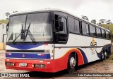 Ônibus Particulares 1001 na cidade de Barbacena, Minas Gerais, Brasil, por Luís Carlos Santinne Araújo. Número da foto: #:id.