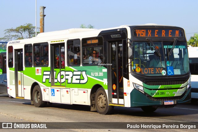 Transportes Flores RJ 128.285 na cidade de Duque de Caxias, Rio de Janeiro, Brasil, por Paulo Henrique Pereira Borges. Número da foto: #12954760.