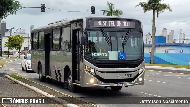 Auto Viação Suzano 2501 na cidade de Balneário Camboriú, Santa Catarina, Brasil, por Jefferson Nascimento. Número da foto: #12954365.