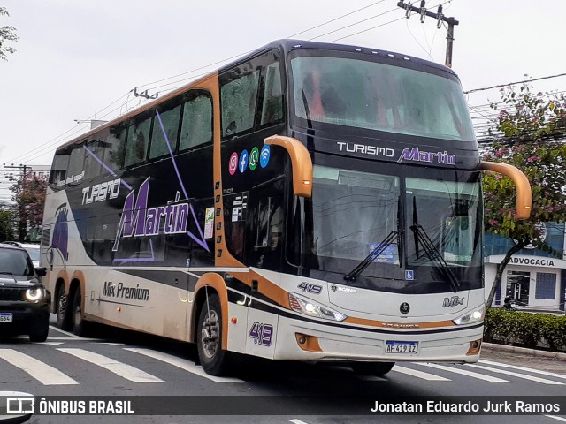 Turismo Martín 419 na cidade de Balneário Camboriú, Santa Catarina, Brasil, por Jonatan Eduardo Jurk Ramos. Número da foto: #12952824.