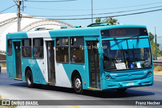 Metbus 0691 na cidade de Maipú, Santiago, Metropolitana de Santiago, Chile, por Franz Hecher. Número da foto: #12954891.