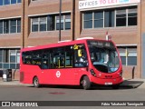 Metrobus WS33 na cidade de London, Greater London, Inglaterra, por Fábio Takahashi Tanniguchi. Número da foto: #12954005.