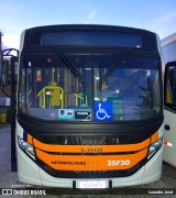 Companhia Coordenadas de Transportes 25F30 na cidade de Brumadinho, Minas Gerais, Brasil, por Leandro José. Número da foto: #12952324.