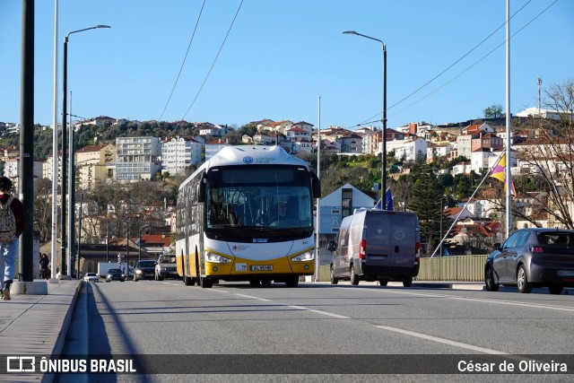 SMTUC - Serviços Municipalizados de Transportes Urbanos de Coimbra 357 na cidade de Coimbra, Coimbra, Portugal, por César de Oliveira. Número da foto: #12956079.