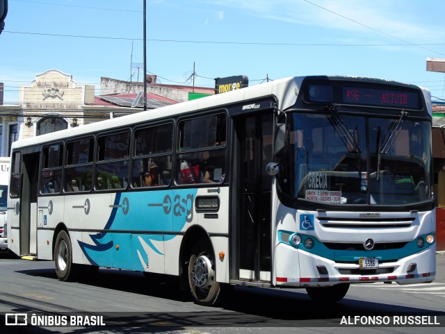 Autotransportes Santa Gertrudis Grecia 00 na cidade de Grecia, Grecia, Alajuela, Costa Rica, por Alfonso Russell. Número da foto: #12955782.