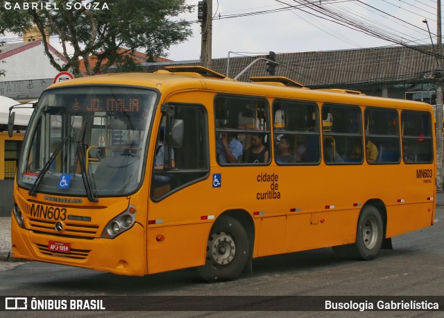 Auto Viação Mercês MN603 na cidade de Curitiba, Paraná, Brasil, por Busologia Gabrielística. Número da foto: #12956280.