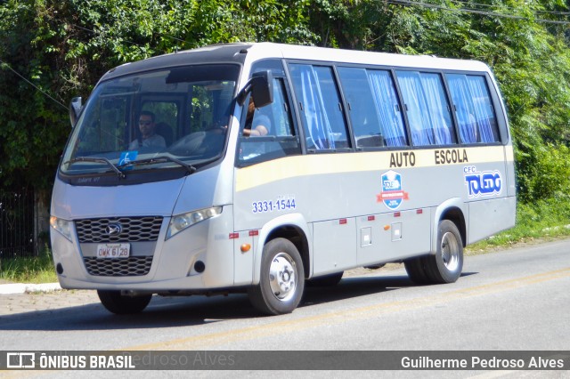 Auto Escola Toledo 6128 na cidade de São Lourenço, Minas Gerais, Brasil, por Guilherme Pedroso Alves. Número da foto: #12955725.