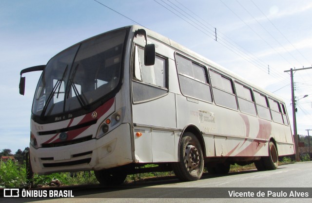 Ônibus Particulares 9491 na cidade de São João da Ponte, Minas Gerais, Brasil, por Vicente de Paulo Alves. Número da foto: #12955464.