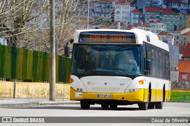 SMTUC - Serviços Municipalizados de Transportes Urbanos de Coimbra 231 na cidade de Coimbra, Coimbra, Portugal, por César de Oliveira. Número da foto: #12956090.