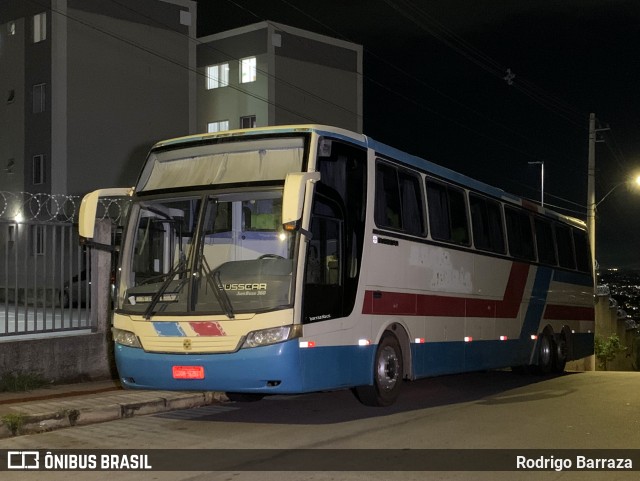 Ônibus Particulares 5261 na cidade de Belo Horizonte, Minas Gerais, Brasil, por Rodrigo Barraza. Número da foto: #12956915.