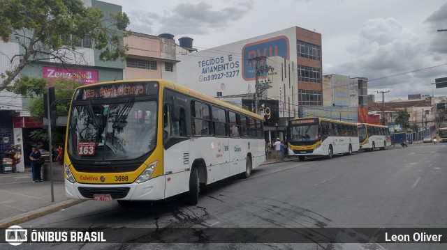 Coletivo Transportes 3698 na cidade de Caruaru, Pernambuco, Brasil, por Leon Oliver. Número da foto: #12958602.