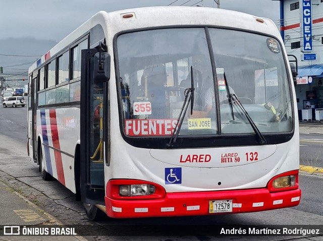 Lared 132 na cidade de San Sebastián, San José, San José, Costa Rica, por Andrés Martínez Rodríguez. Número da foto: #12959097.