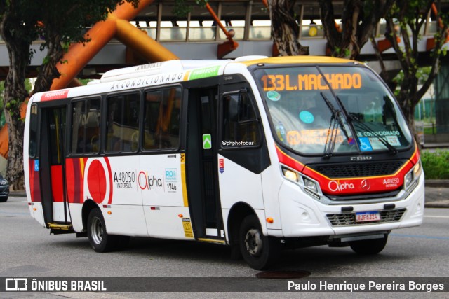 Auto Viação Alpha A48050 na cidade de Rio de Janeiro, Rio de Janeiro, Brasil, por Paulo Henrique Pereira Borges. Número da foto: #12957851.