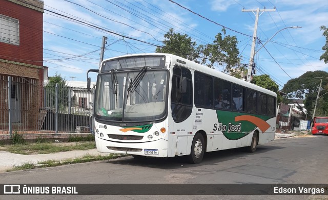 Empresa Auto Viação São José 2358 na cidade de Porto Alegre, Rio Grande do Sul, Brasil, por Edson Vargas. Número da foto: #12958351.