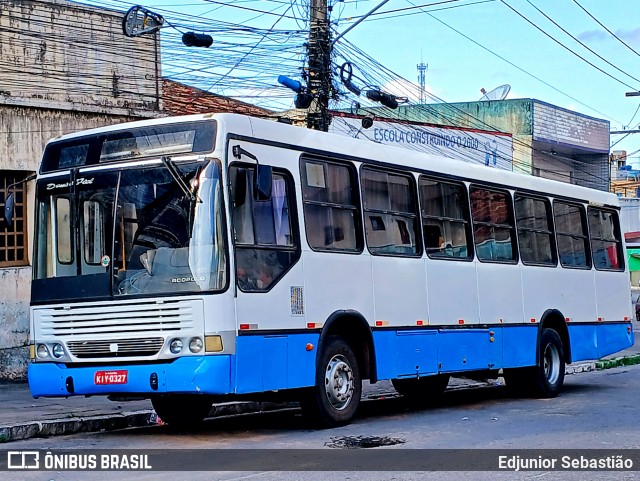 Ônibus Particulares 0327 na cidade de Pernambuco, Brasil, por Edjunior Sebastião. Número da foto: #12959133.