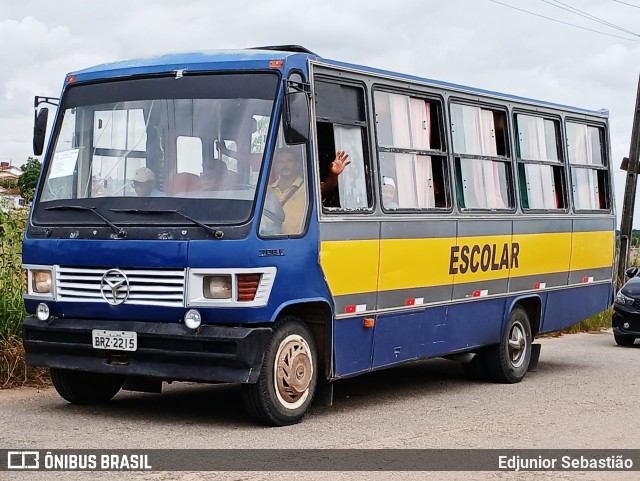 Ônibus Particulares 2215 na cidade de Paudalho, Pernambuco, Brasil, por Edjunior Sebastião. Número da foto: #12957775.